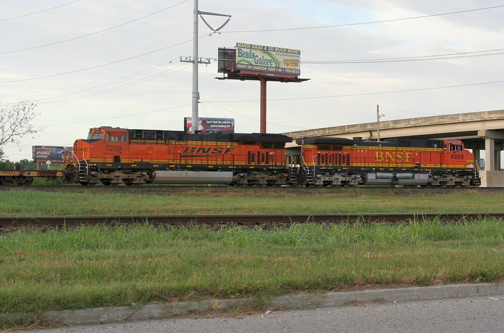 BNSF wb train power